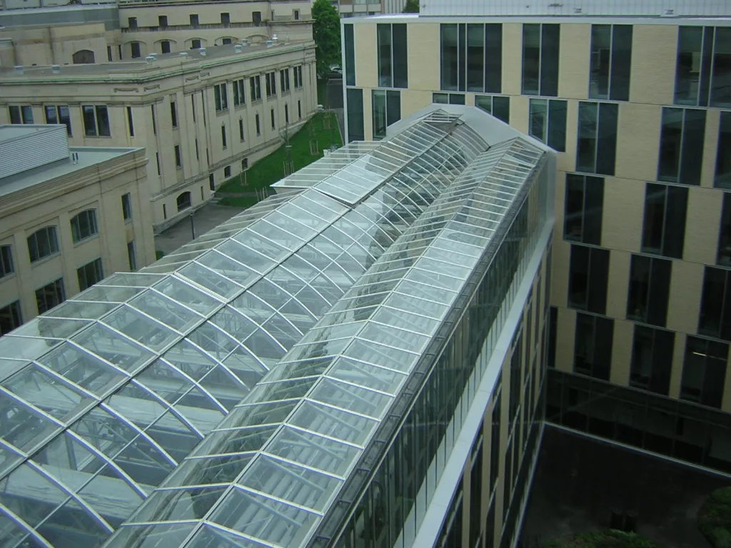 research greenhouse - quebec university