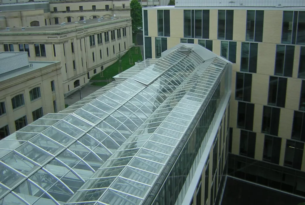 research greenhouse - quebec university